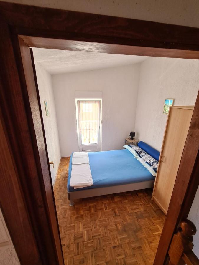 ויר Apartments Tuka Near The Beach מראה חיצוני תמונה